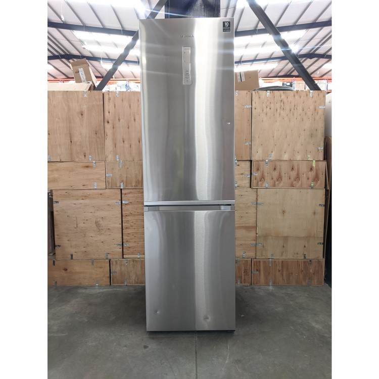 Refurbished Samsung RB36R8899SR Freestanding 350 Litre 60/40 Frost Free Fridge Freezer Silver