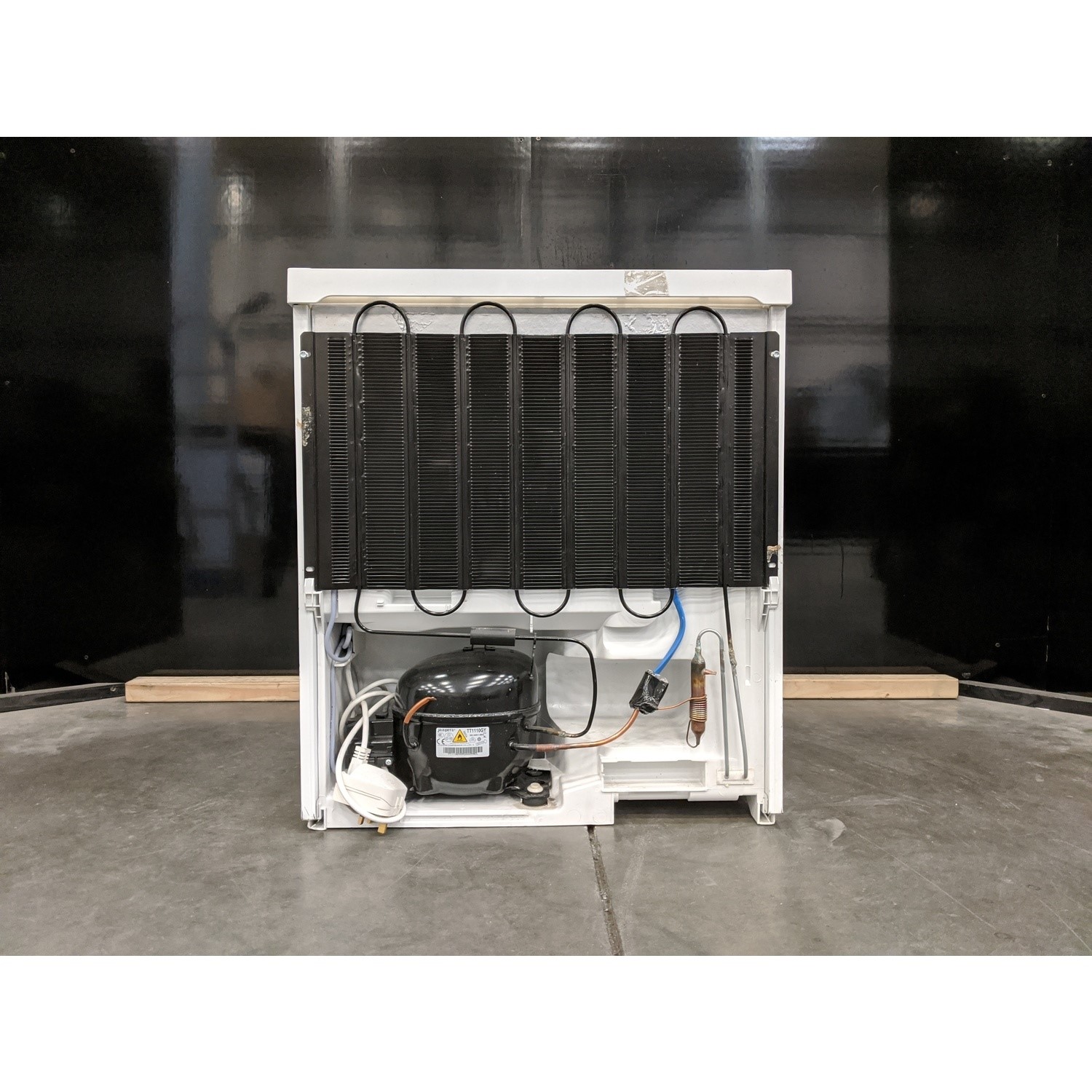 Refurbished Liebherr GX823 Freestanding 69 Litre Frost Free Upright Compact Freezer White