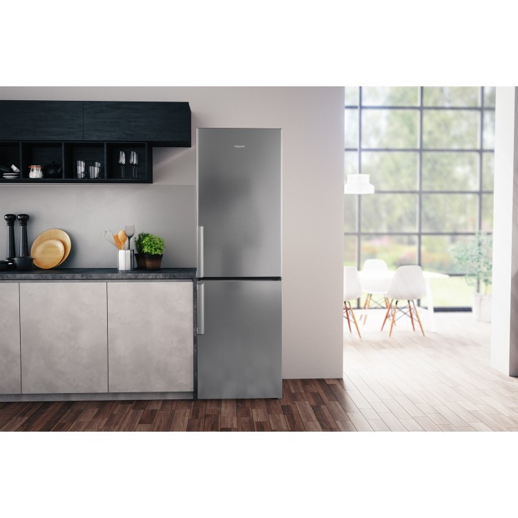 Refurbished Hotpoint H5T811IMXH1 Freestanding 338 Litre 60/40 Frost Free Fridge Freezer