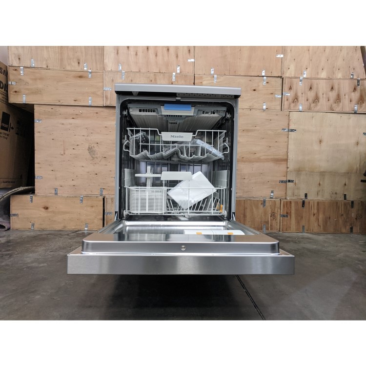 Refurbished Miele G5200-Series G5222SCCLST 14 Place Freestanding Dishwasher Stainless Steel