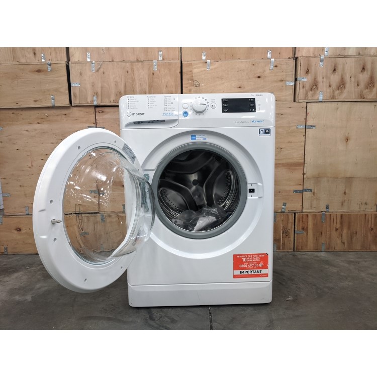 Refurbished Indesit Innex BWE91485XWUKN Freestanding 9KG 1400 Spin Washing Machine White