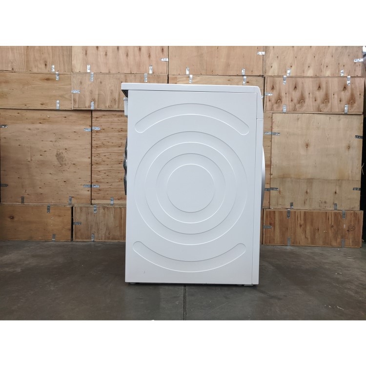 Refurbished Neff R8580X3GB Freestanding Condenser 9KG Tumble Dryer White