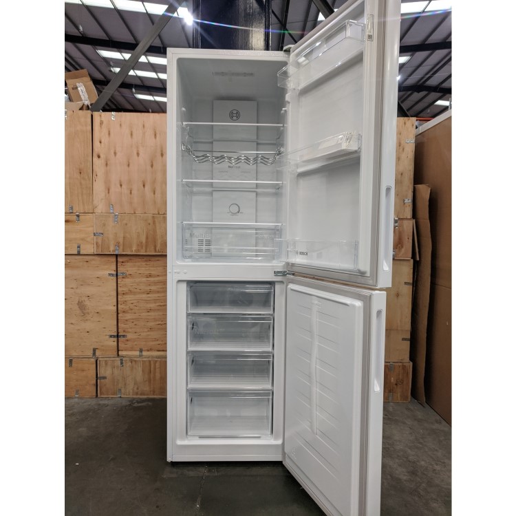 Refurbished Bosch KGN27NWFAG Freestanding 255 Litre Fridge Freezer White