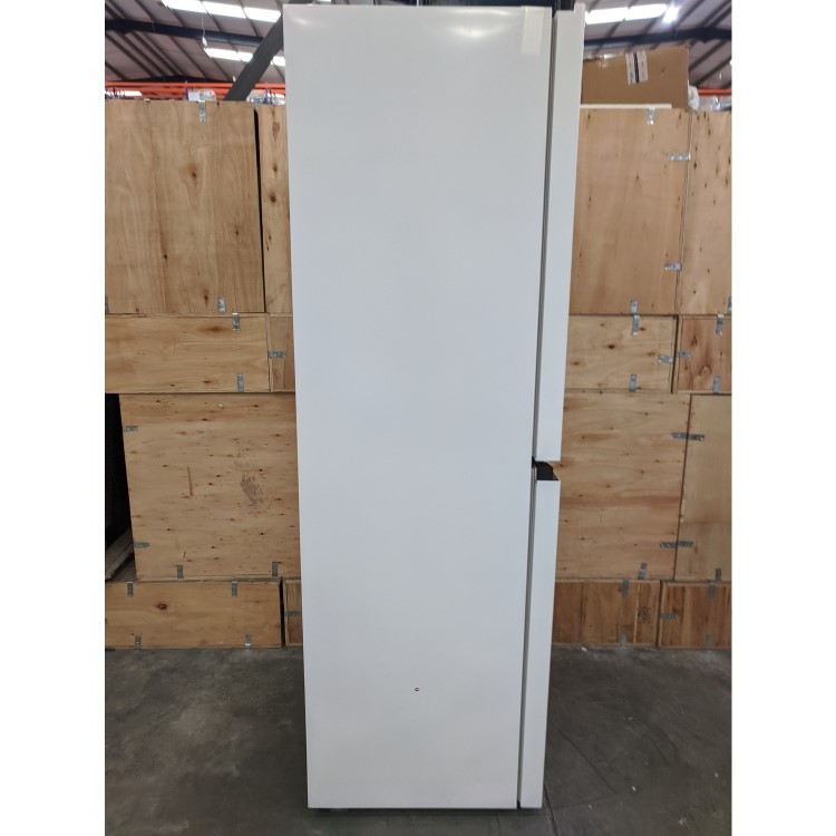 Refurbished Fridgemaster MC55240MD Freestanding 240 Litre 50/50 Fridge Freezer