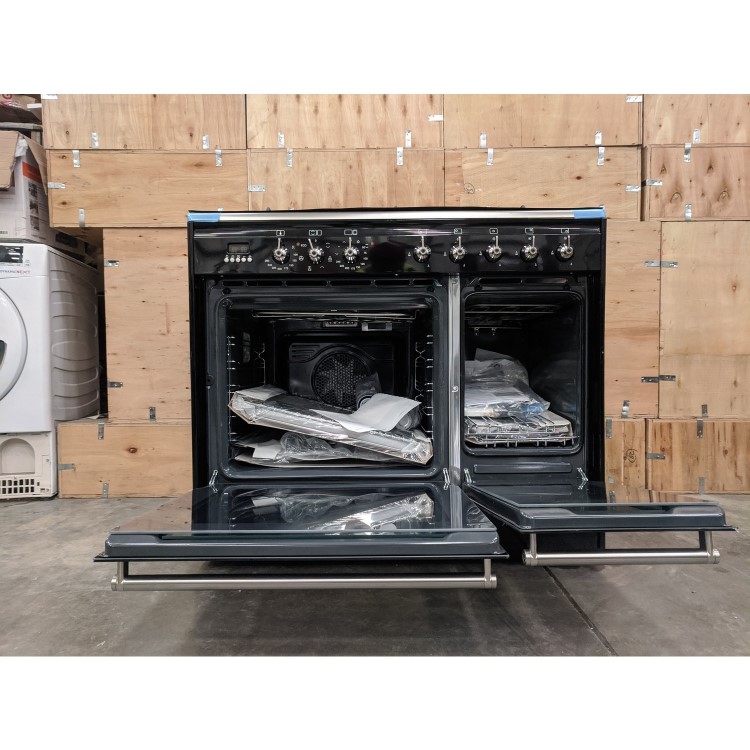 Refurbished Smeg SUK92MBL9-1 90cm Dual Fuel Range Cooker Black