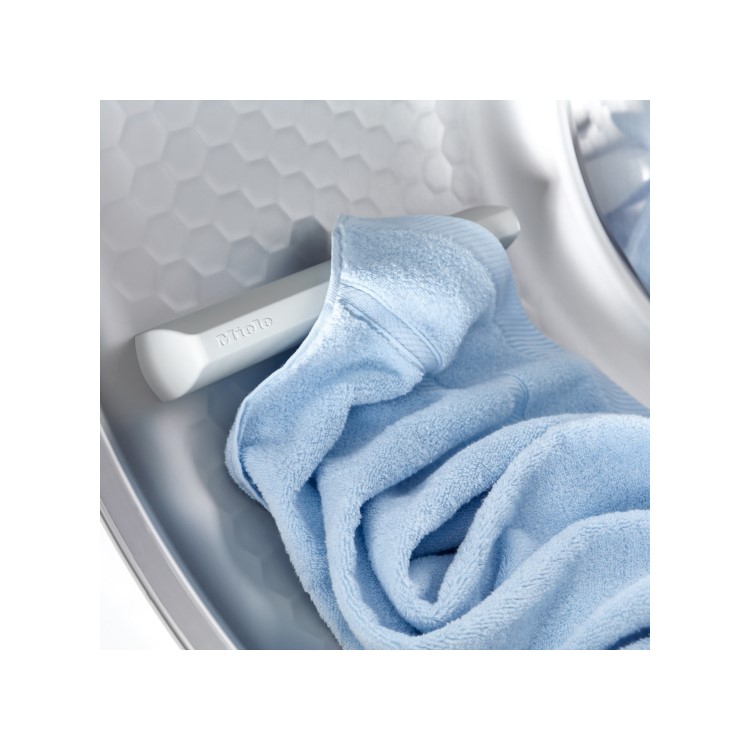 Miele 7kg Freestanding Heat Pump Tumble Dryer - White