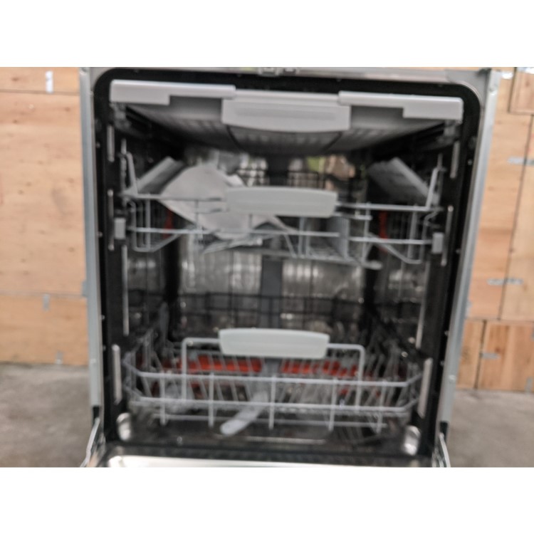Refurbished Hotpoint HIO3P33WLEUK 15 Place Fully Integrated Dishwasher
