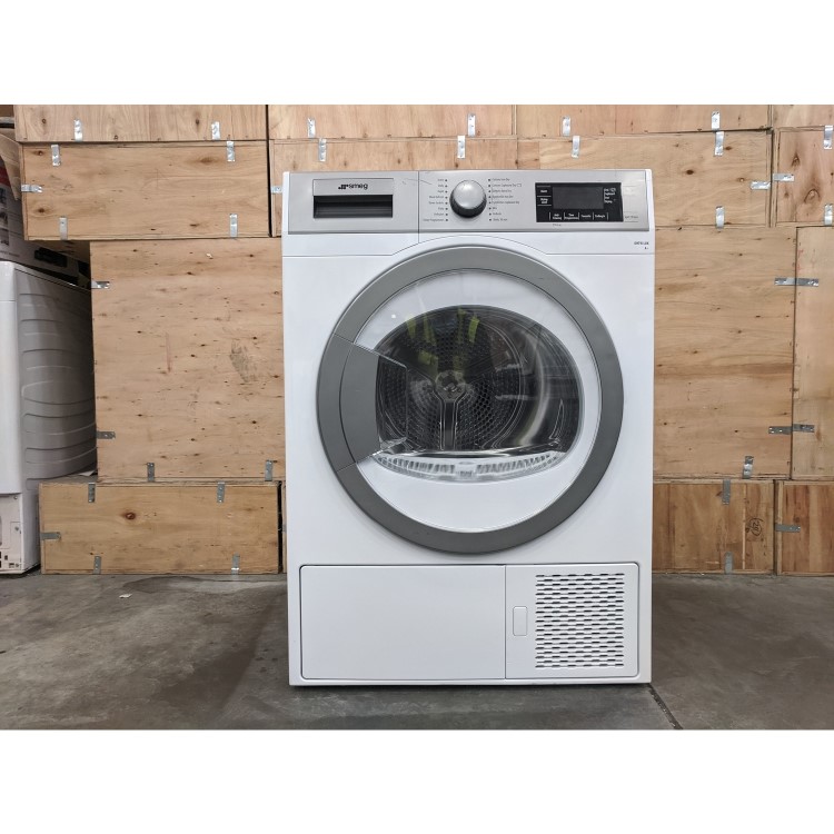 Refurbished Smeg DHT91LUK Freestanding Heat Pump 9KG Tumble Dryer
