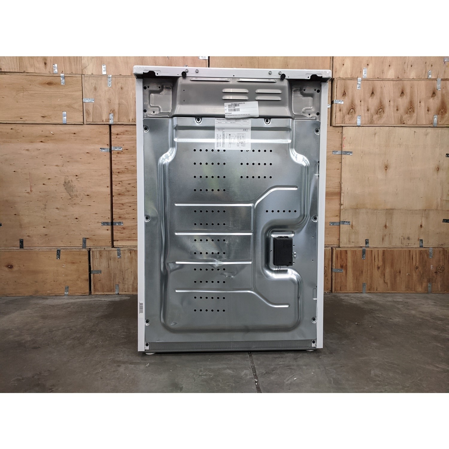 Refurbished Hotpoint Ultima HUE61PS 60cm Double Oven Electric Cooker with Ceramic Hob White Page 1 BuyItDirect.ie