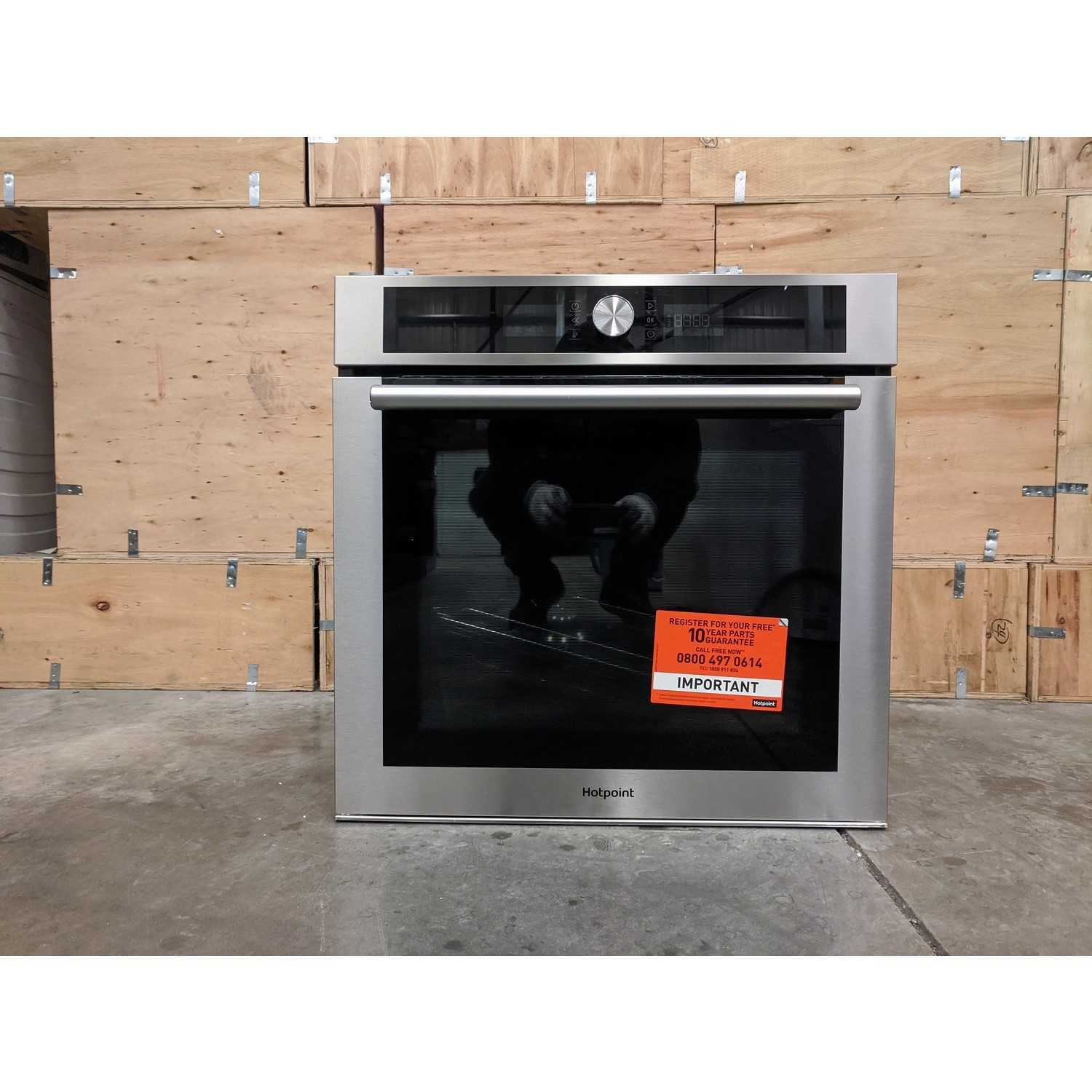 Refurbished Hotpoint SI4854PIX 60cm Single Built In Electric Oven with LCD Control Panel