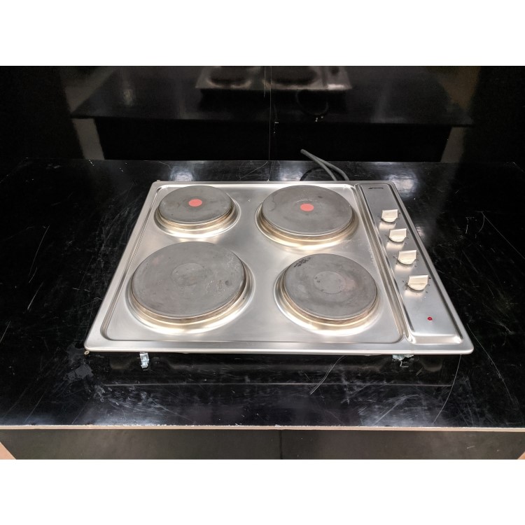 Refurbished Smeg Cucina SE435S 58cm 4 Zone Sealed Plate Hob Stainless Steel