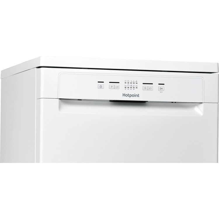 Refurbished Hotpoint HFE2B26CNUK 13 Place Freestanding Dishwasher