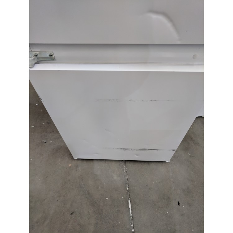Refurbished Indesit IB7030A1DUK1 Integrated 273 Litre 70/30 Low Frost Fridge Freezer White
