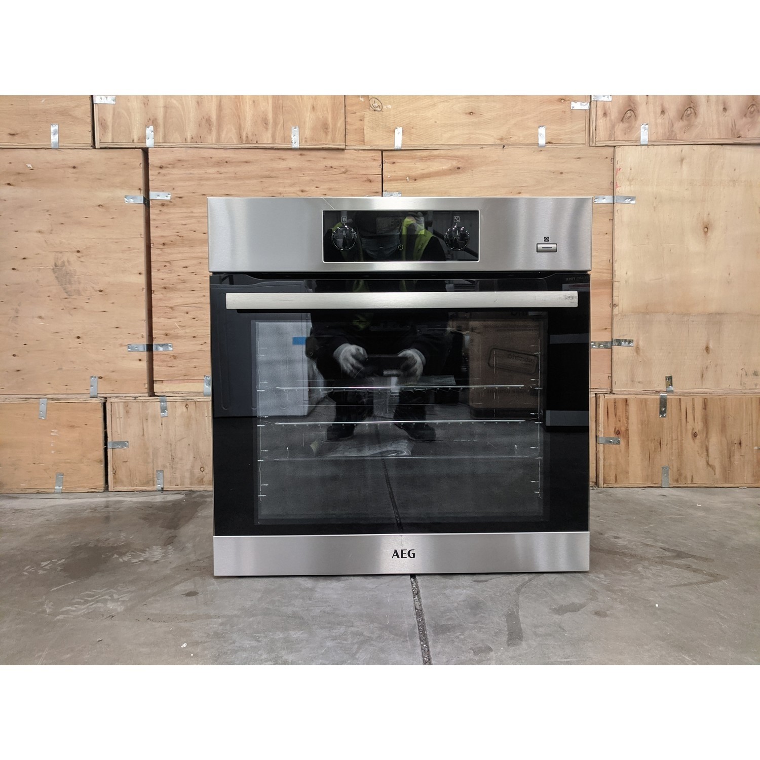 Refurbished AEG SteamBake BES355010M 60cm Single Built In Electric Oven