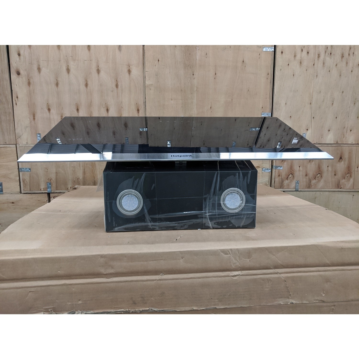 Refurbished Hotpoint PHVP87FLTK 80cm Angled Cooker Hood in Black