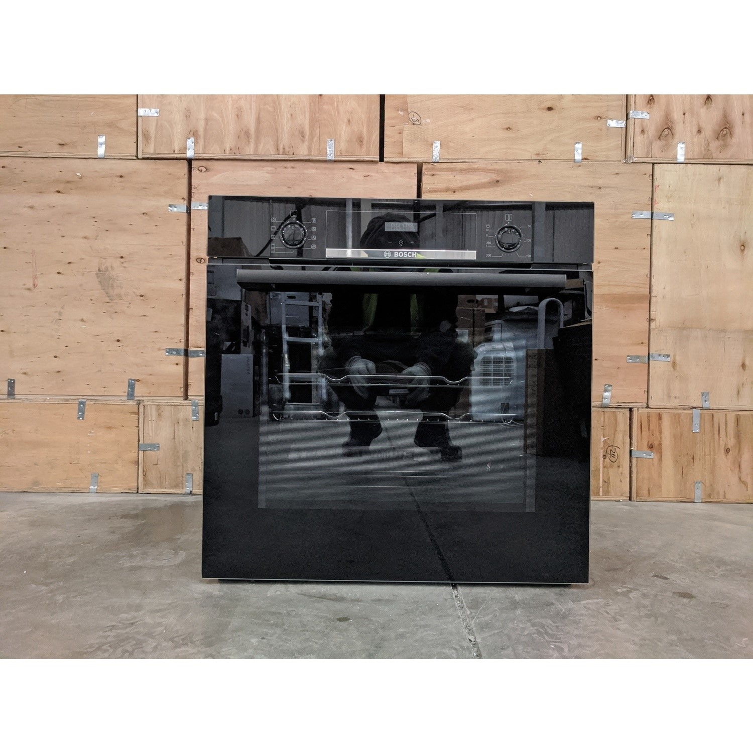 Refurbished Bosch HBS534BB0B Serie 4 Multifunction Single Built In