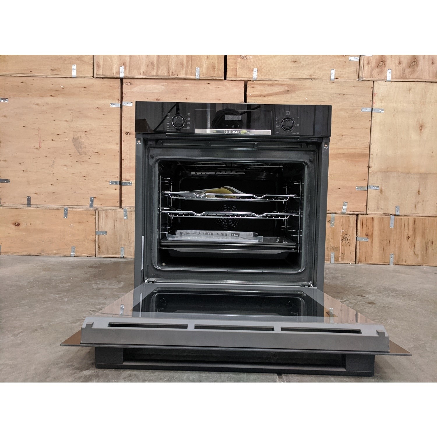 Refurbished Bosch HBS534BB0B Serie 4 Multifunction Single Built In