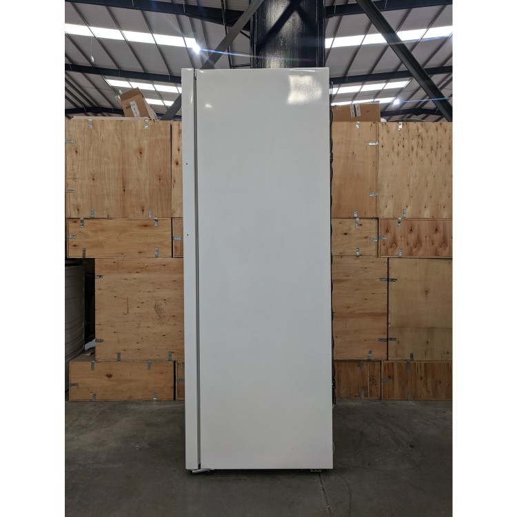 Refurbished Beko FFP1671W Freestanding 250 Litre Upright Freezer White