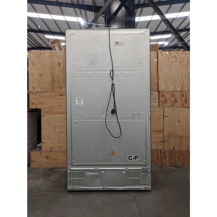 Refurbished Haier HSR3918EWPG 521 Litre American Fridge Freezer Silver