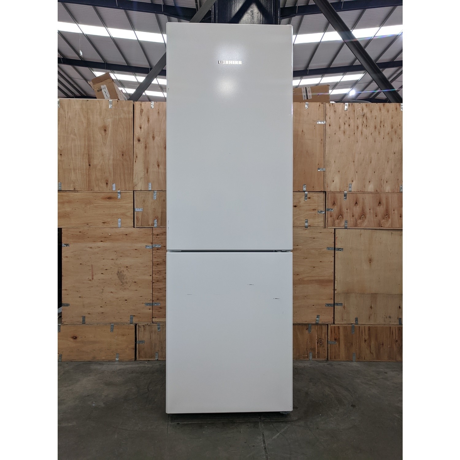 Refurbished Liebherr CN4313 Freestanding 304 Litre 60/40 Fridge Freezer ...