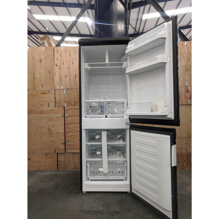 Refurbished Indesit IBD5515B1 Freestanding 208 Litre 60/40 Fridge Freezer Black