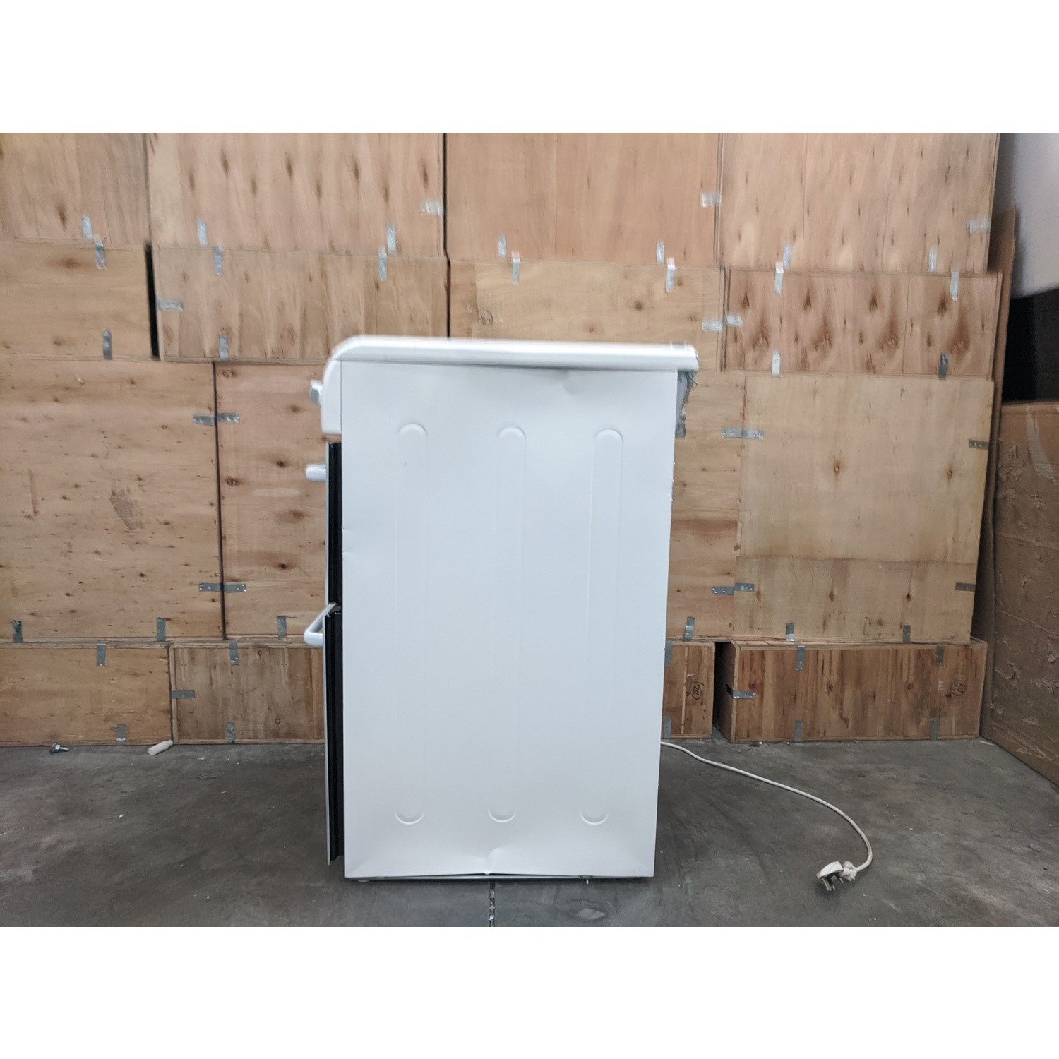 Refurbished Hotpoint HAGL60P 60cm Double Oven Gas Cooker with Lid White