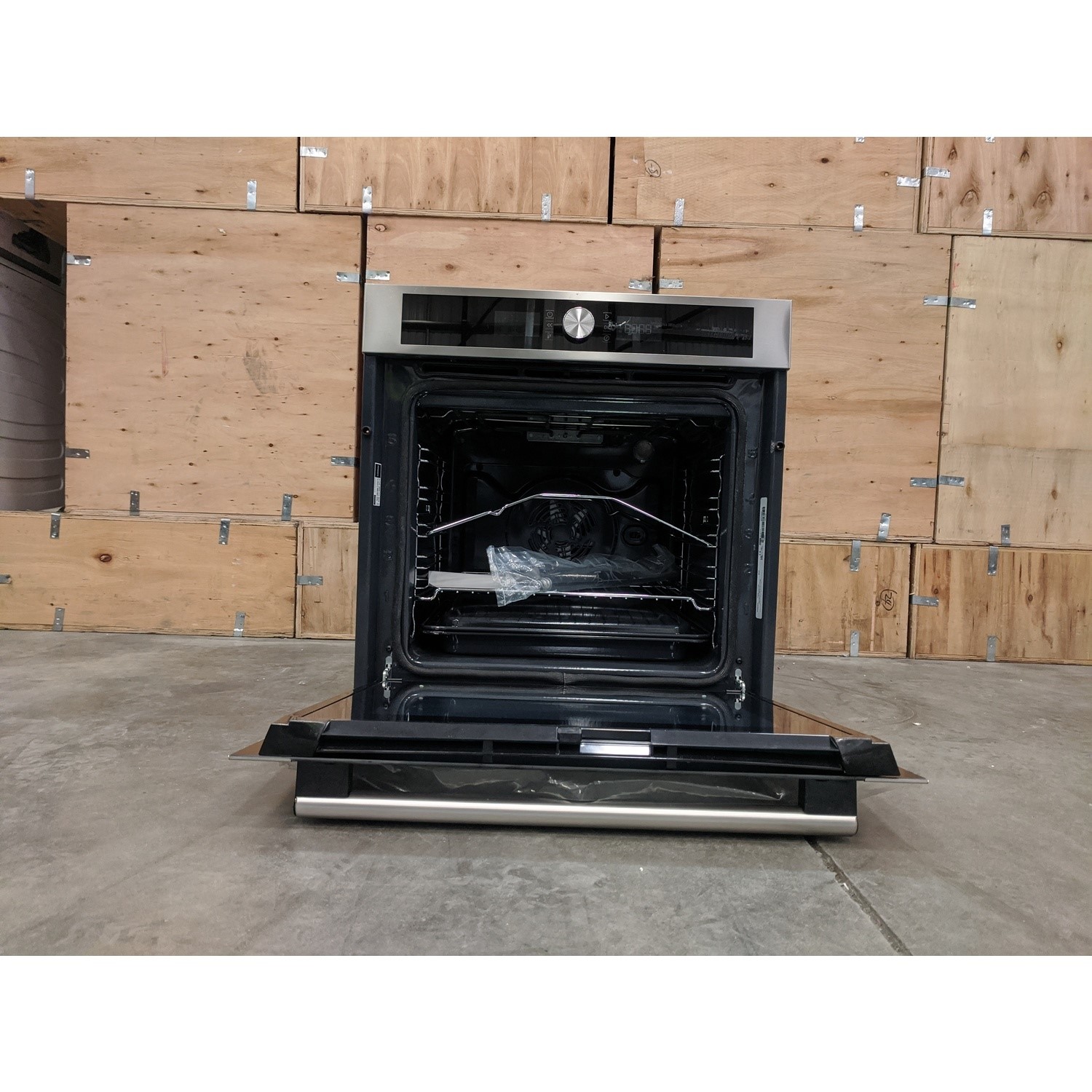 Refurbished Hotpoint SI4854PIX 60cm Single Built In Electric Oven with