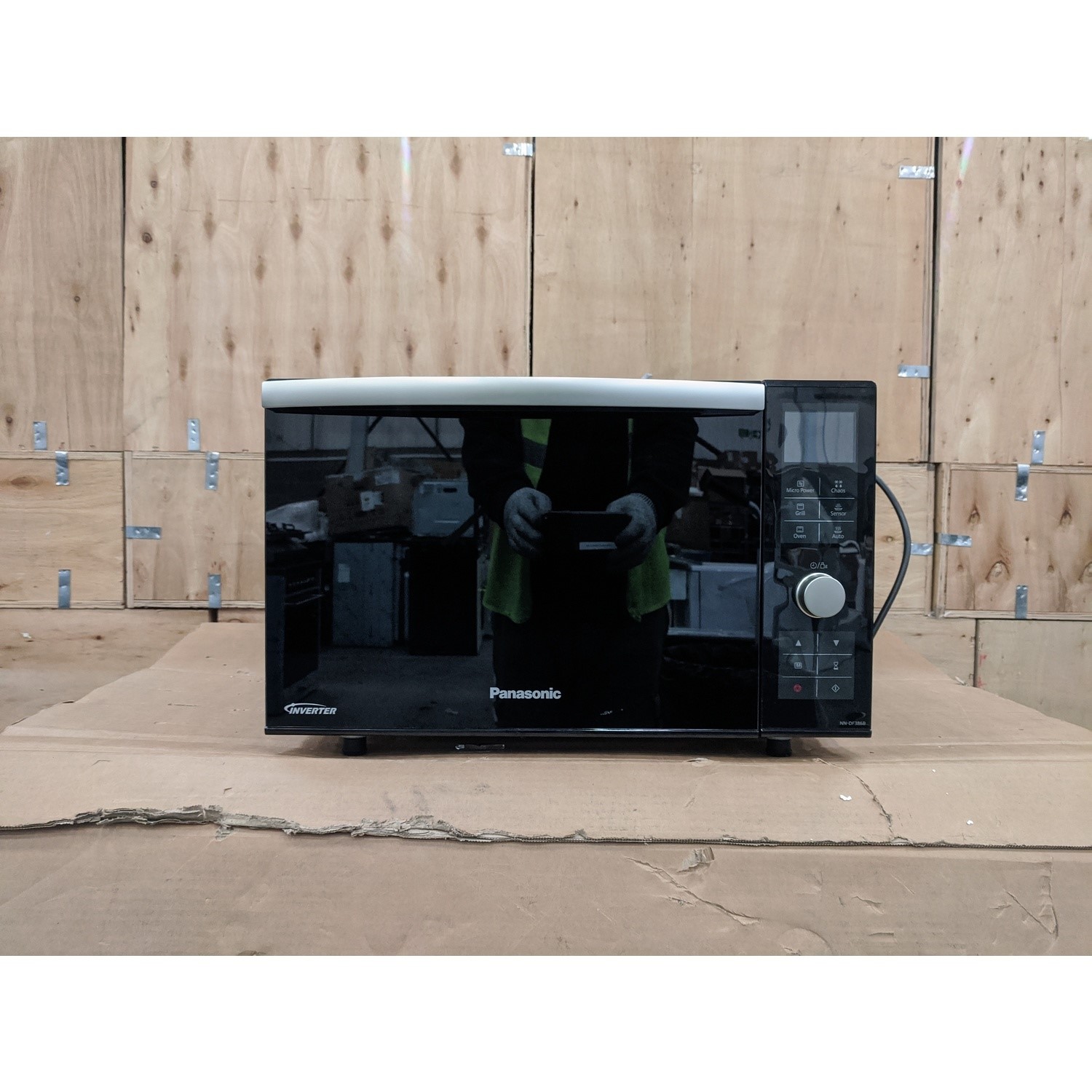 Refurbished Panasonic NNDF386BBPQ 23L 1000W Combination Microwave Oven