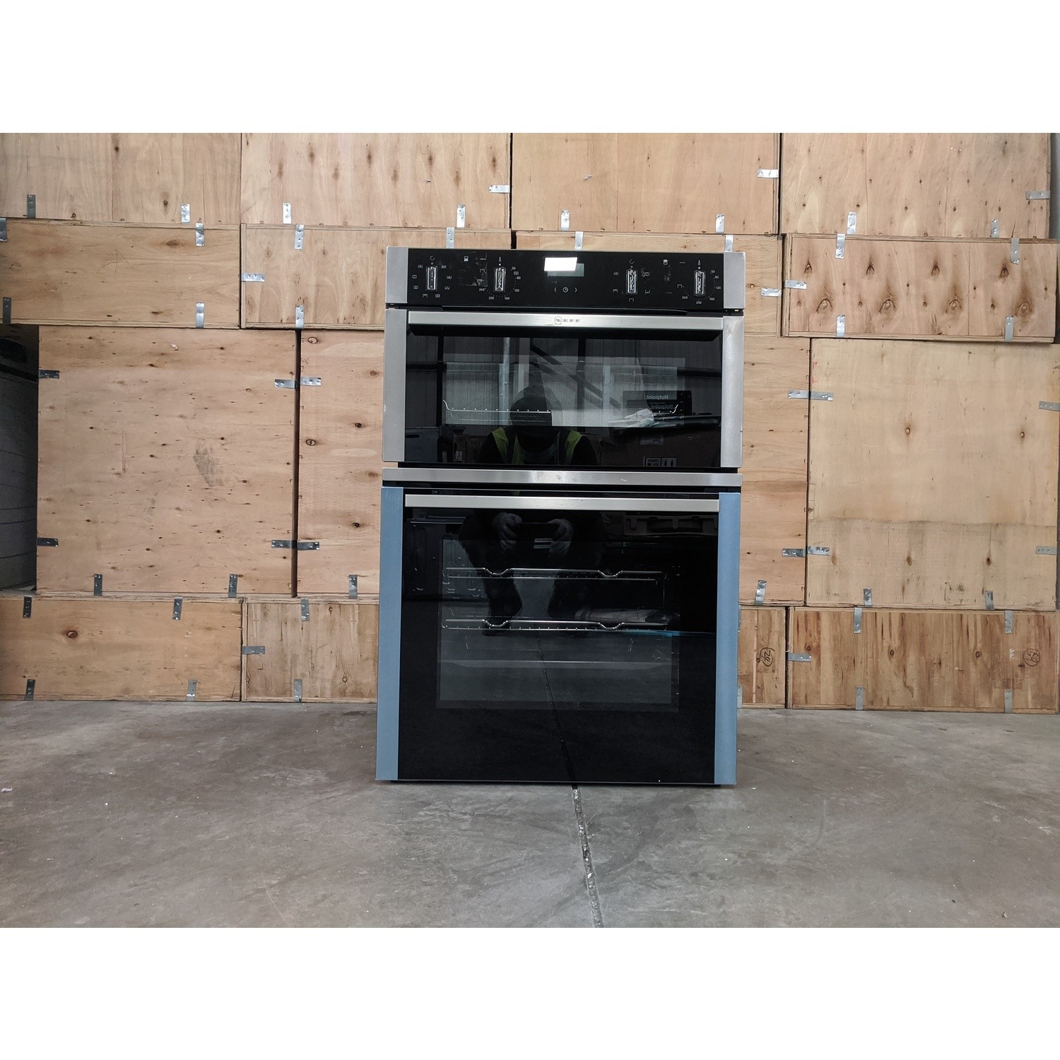 Refurbished Neff N50 U1ACE2HN0B 60cm Double Built In Electric Oven With