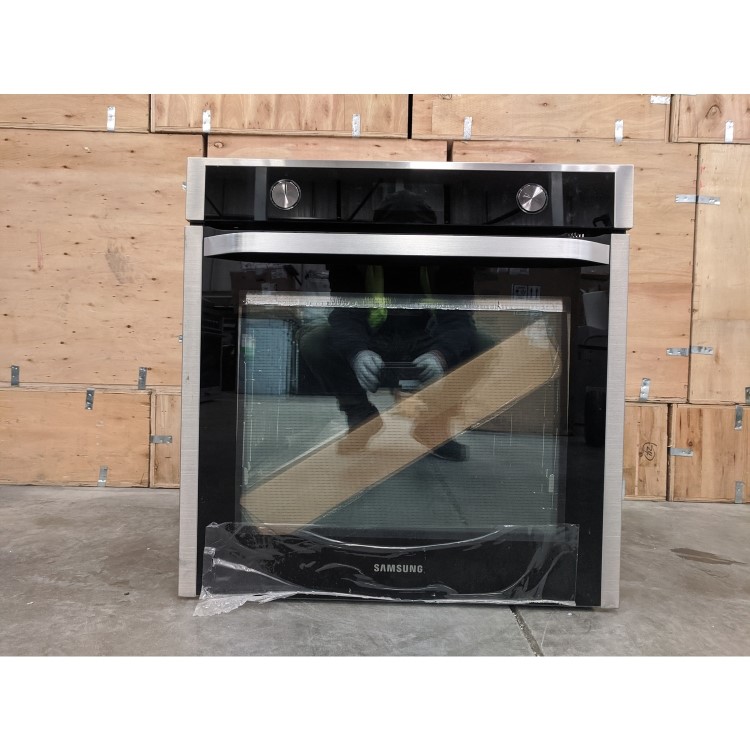 Refurbished Samsung NV75J7570RS 60cm Single Built In Electric Oven Stainless Steel