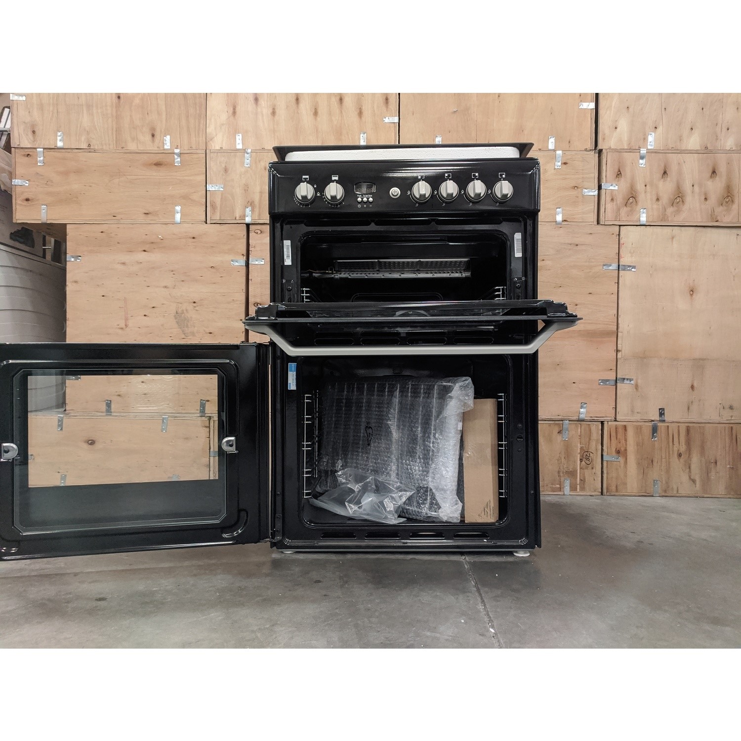 Refurbished Indesit ID60G2K 60cm Double Oven Gas Cooker BuyItDirect.ie