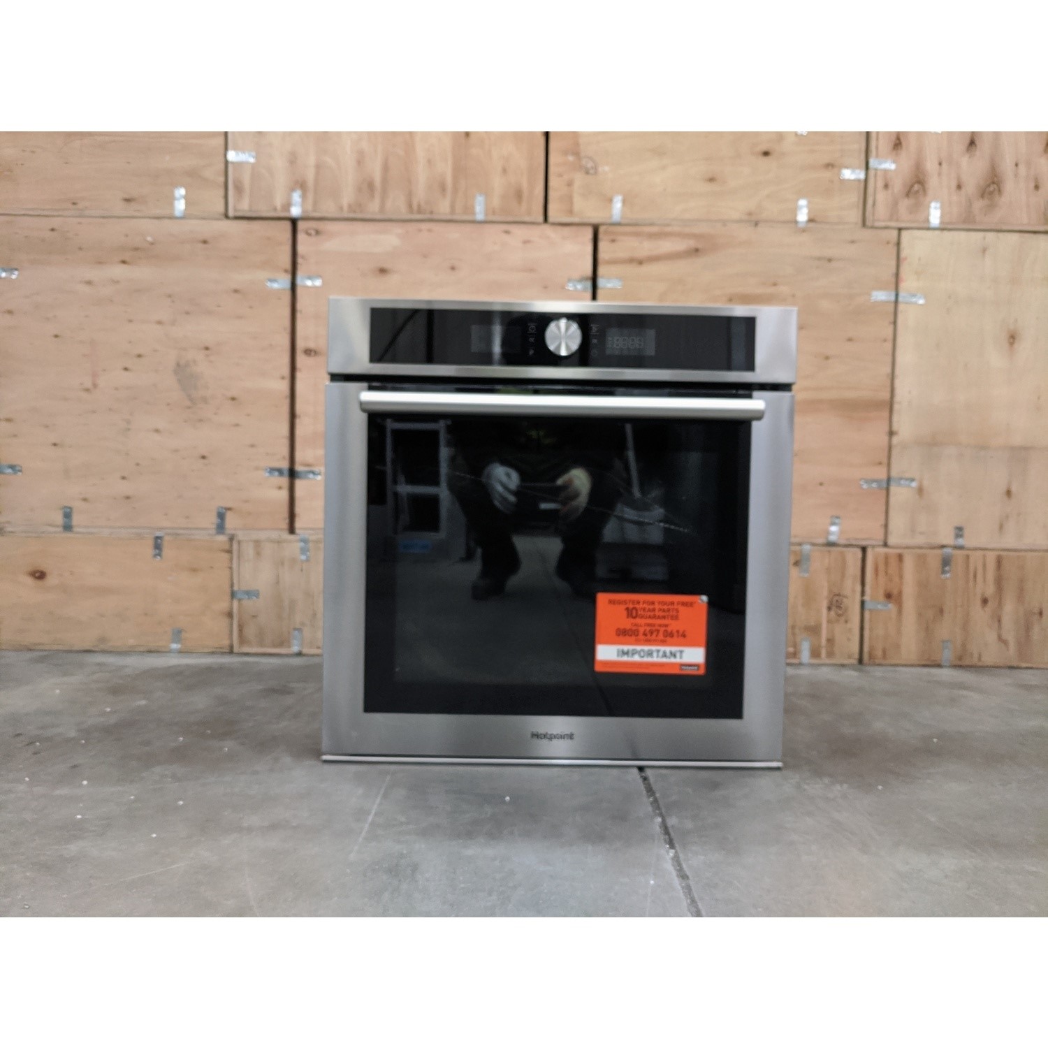 Refurbished Hotpoint SI4854PIX 60cm Single Built In Electric Pyrolytic Oven with LCD Control