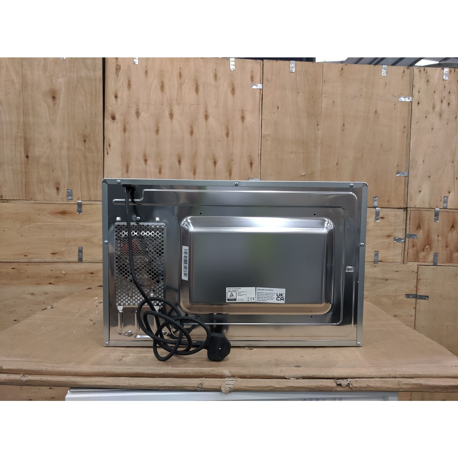 Refurbished Neff N50 HLAGD53N0B Built In 25L with Grill 900W Compact