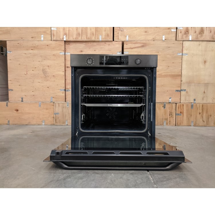 Refurbished Samsung NV75K5571RM 60cm Single Built In Electric Oven Black