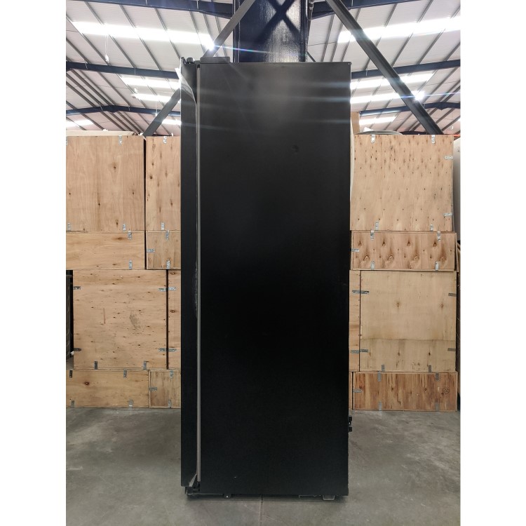 Refurbished Bosch Series 6 KAD93VBFPG Freestanding 533 Litre Frost Free American Fridge Freezer Black