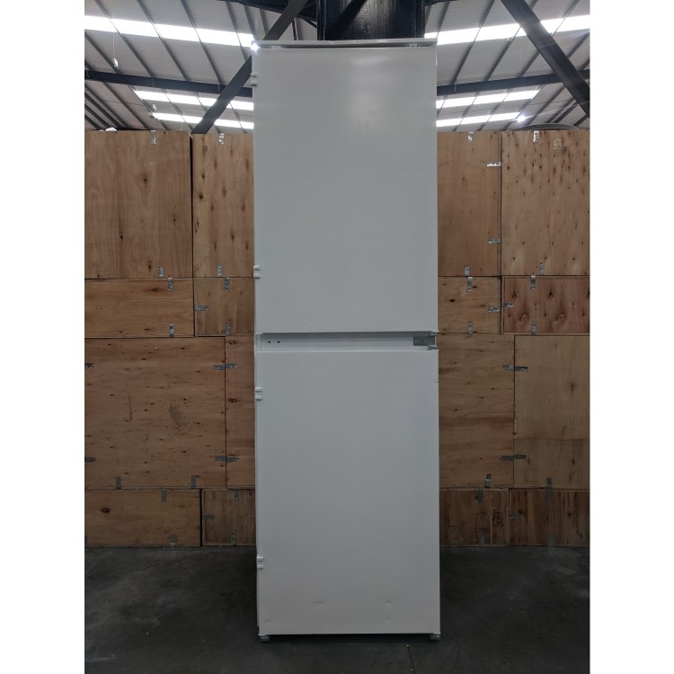 Refurbished AEG SCE818F6NS Integrated 253 Litre 50/50 Fridge Freezer