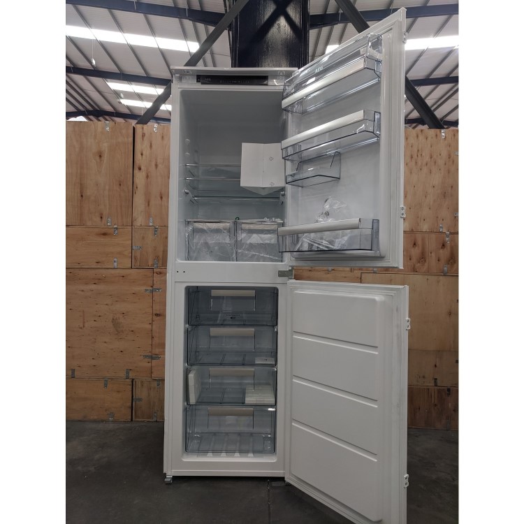 Refurbished AEG SCE818F6NS Integrated 253 Litre 50/50 Fridge Freezer