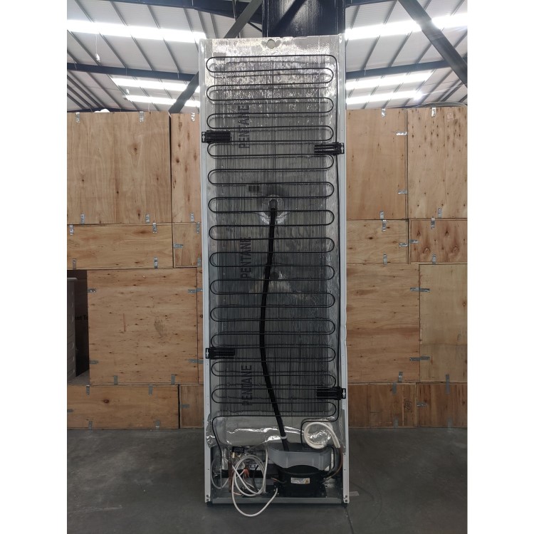 Refurbished AEG SCE818F6NS Integrated 253 Litre 50/50 Fridge Freezer