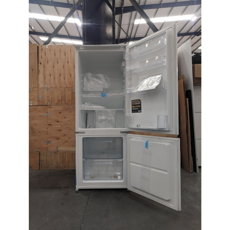 Refurbished Zanussi ZNLN14FS Integrated 217 Litre 70/30 Low Frost Fridge Freezer