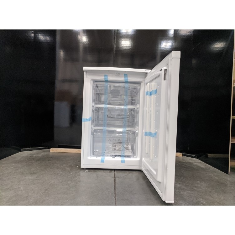 Refurbished Lec U5511W Freestanding 83 Litre Freezer White