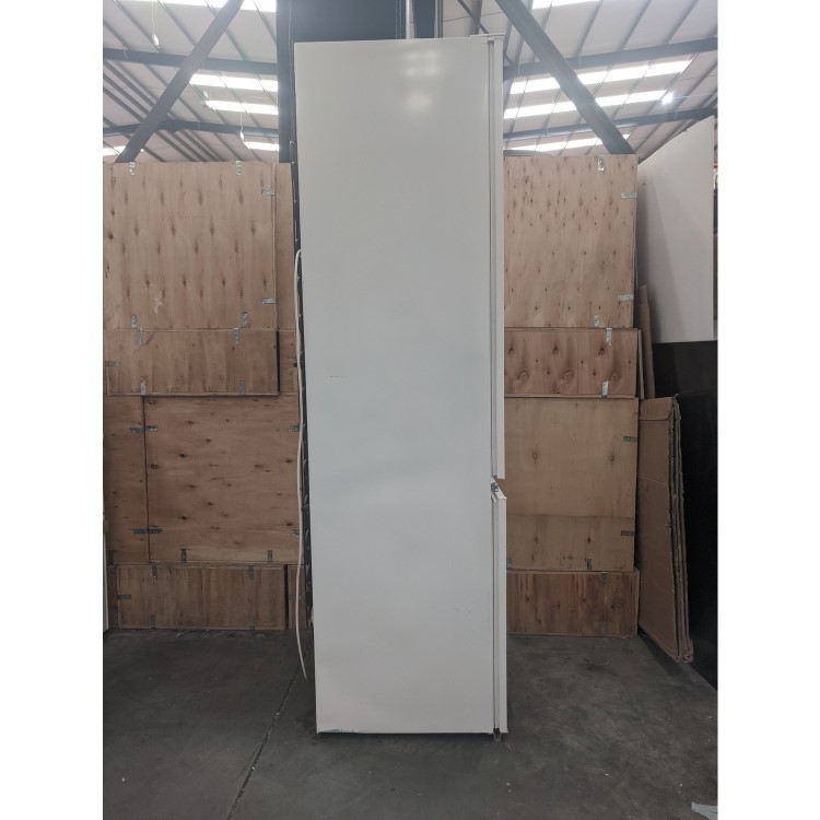 Refurbished Smeg C3180FP Integrated 308 Litre 70/30 Upright Fridge Freezer White