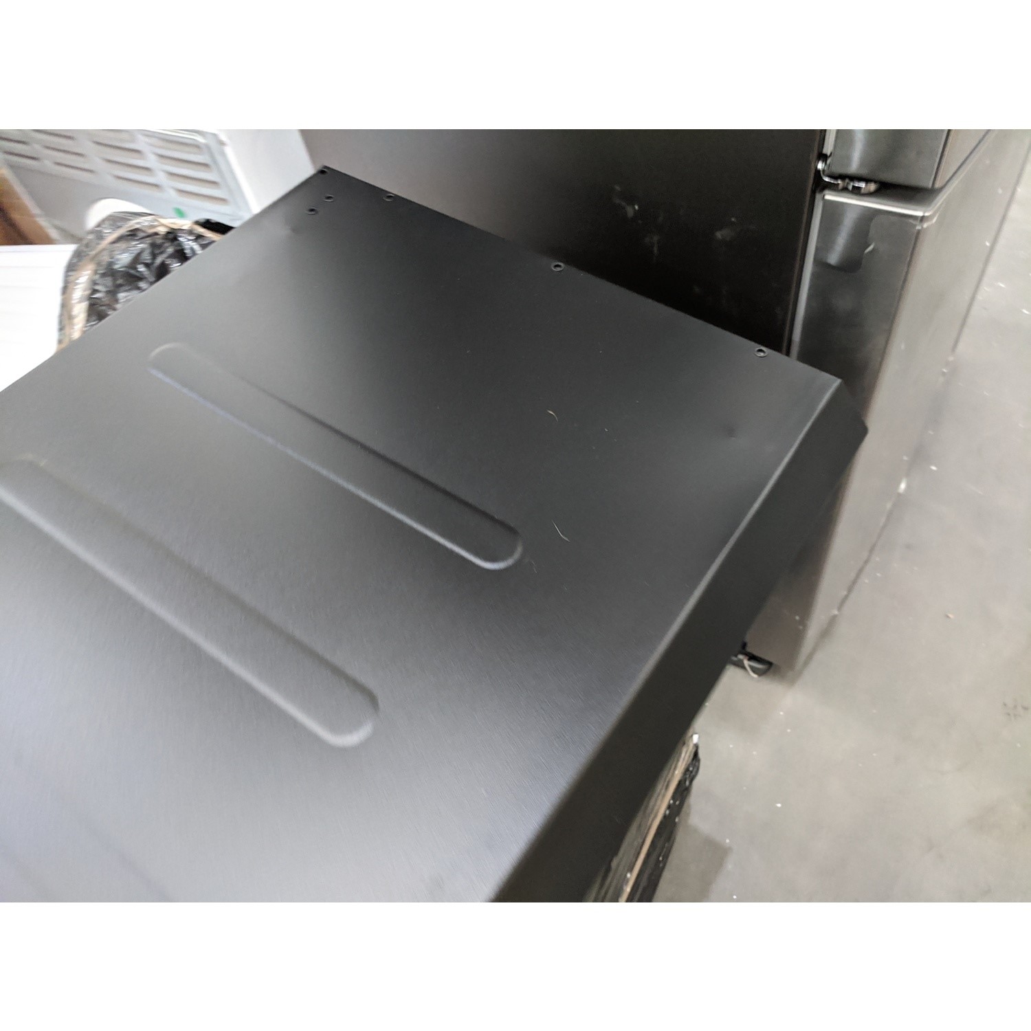 Refurbished Boss Grill Alabama Elite 6 Burner Gas BBQ Grill with Side