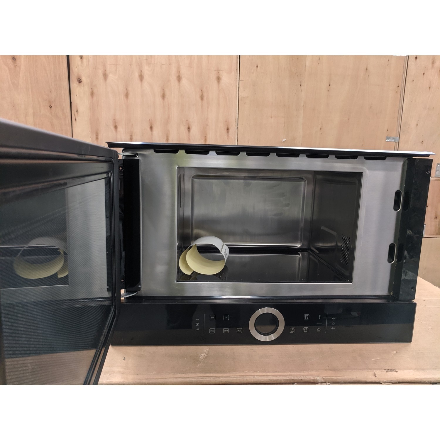Bosch serie 8 bfl634gb1b new arrivals