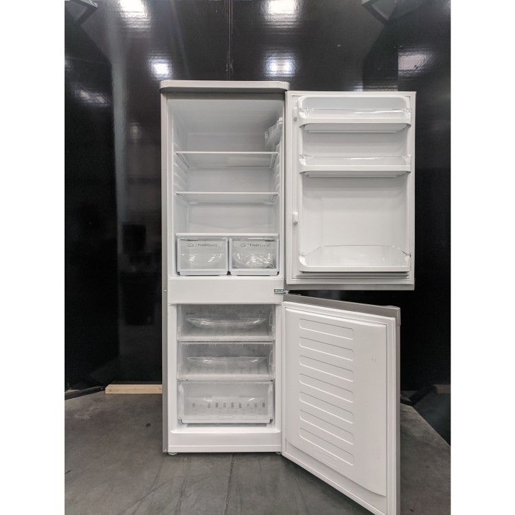 Refurbished Indesit IBD5515S1 Freestanding 208 Litre 60/40 Fridge Freezer Silver