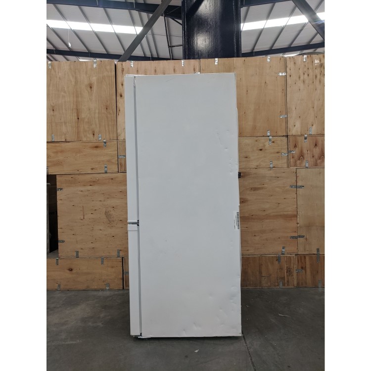Refurbished Lec 444410146 Freestanding 200 Litre 60/40 Fridge Freezer White