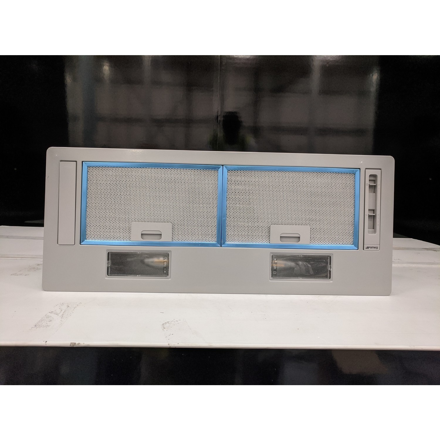 Refurbished Smeg KSG70E 74cm Canopy Cooker Hood Silver BuyItDirect.ie