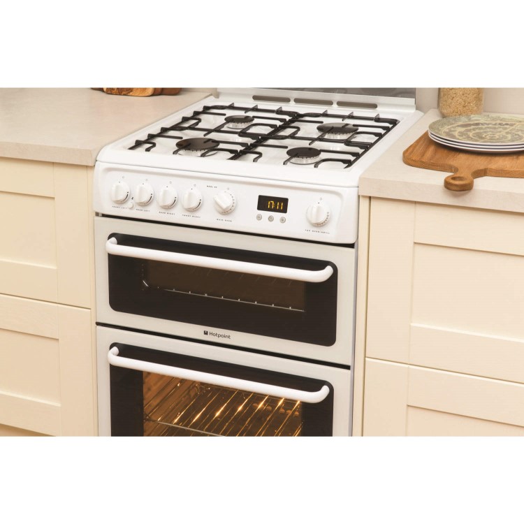 Refurbished Hotpoint HAGL60P 60cm Double Oven Gas Cooker with Lid White