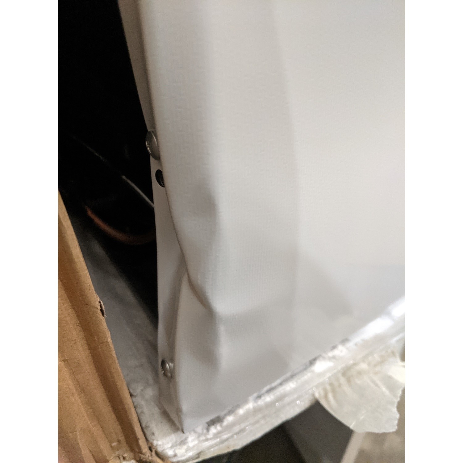 Refurbished electriQ EIQMF Freestanding 32 Litre Table Top Freezer White BuyItDirect.ie