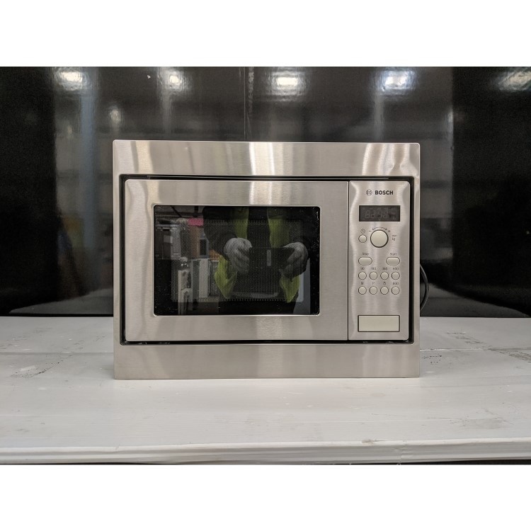 Refurbished Bosch Series 2 HMT75M551B Built In 17L 800W Microwave Stainless Steel