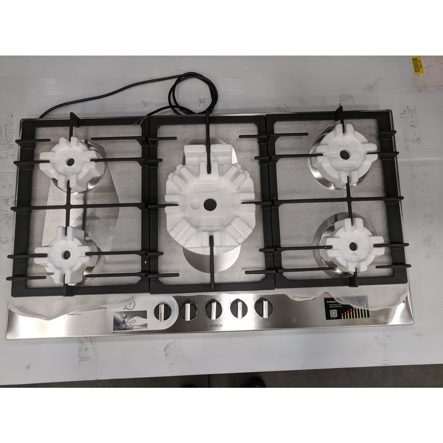 Refurbished Bosch Series 6 PCR9A5B90 90cm 5 Burner Gas Hob Stainless